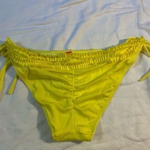Victoria's Secret Cheeky Bottoms sz S Neon Yellow